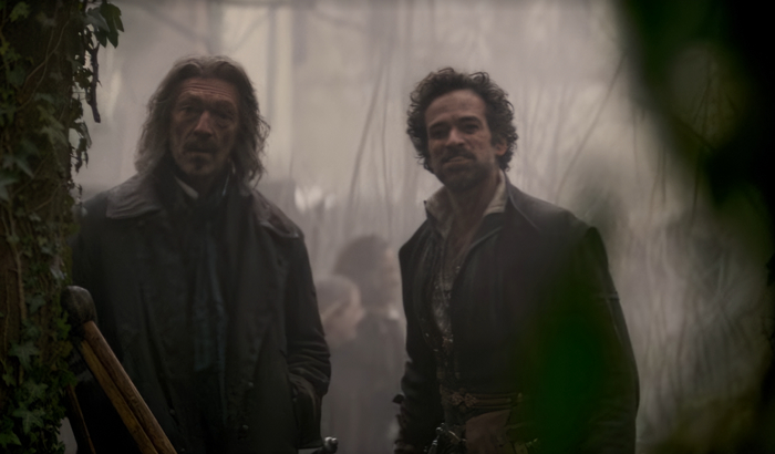 Сорян за качество..но уже спать хочется.Три мушкетера:Миледи.Ромен Дюрис,Венсан Кассель 2023г.