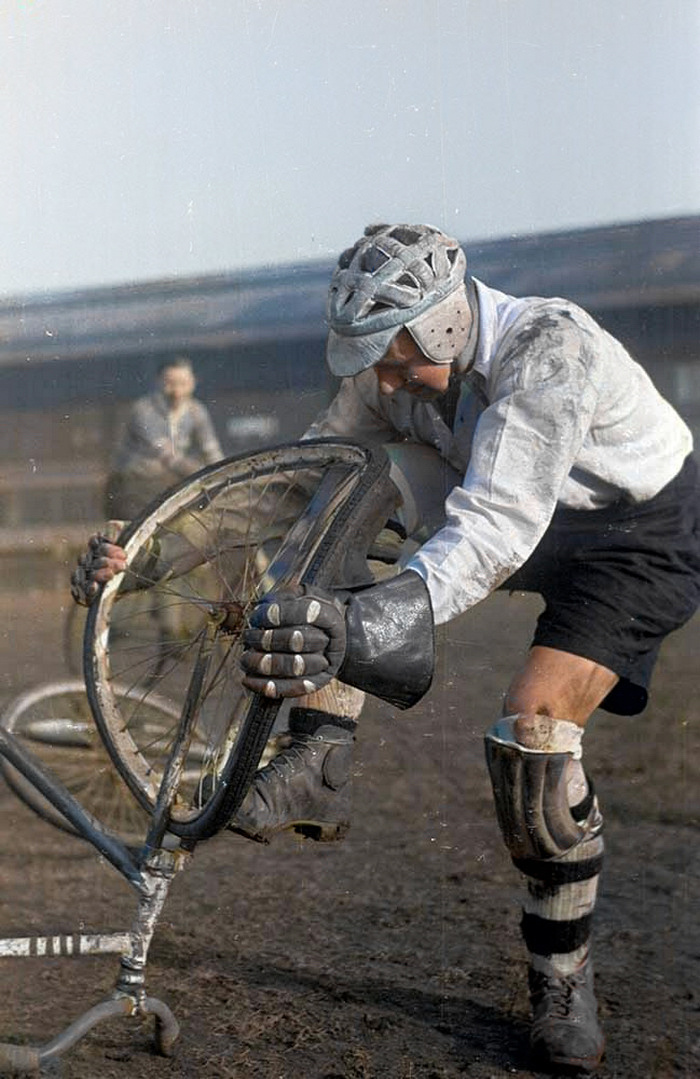 Любопытные фотографии из прошлого Великобритании. 20 раскрашенных фотографий ХХ века. Часть XIV Историческое фото, Старое фото, Фотография, Англия, Великобритания, Лондон, Шотландия, 20 век, Колоризация, Длиннопост