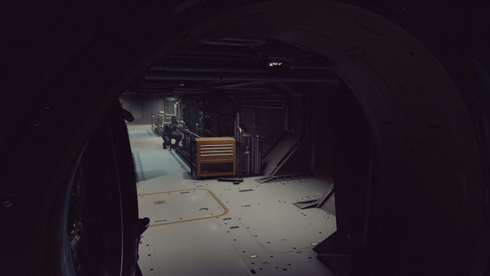 Из посадочного отсека попадаем в трап над которым еще один, а из него выход в инженерный отсек (производство Страуд-Эклунд)