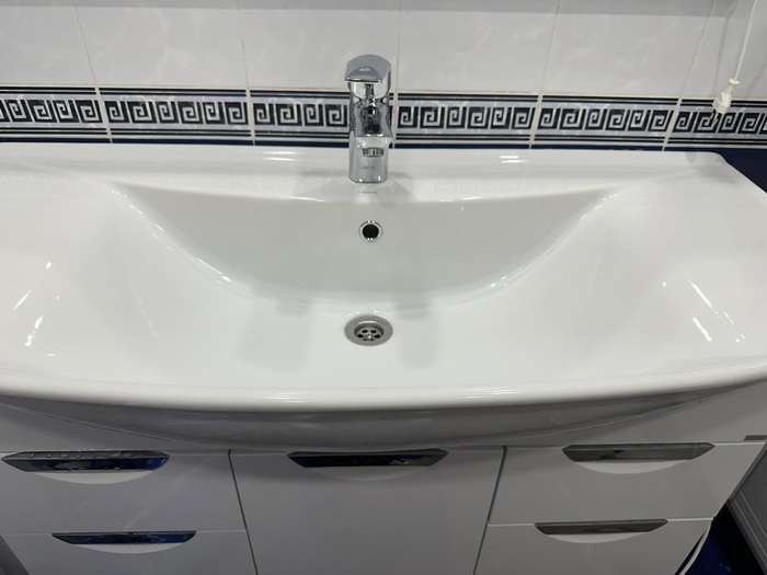 ������ �����, �������� ���� �� ����� �������, ������� � ������ ������� �� ����� � ������ ����