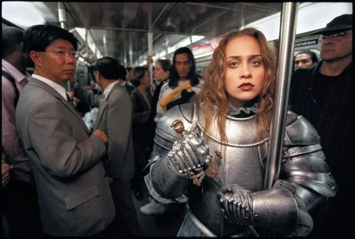 The best look for a morning commute on public transport - Memes, New York, Fashion, Fashion what are you doing, Style, Cloth, Armor