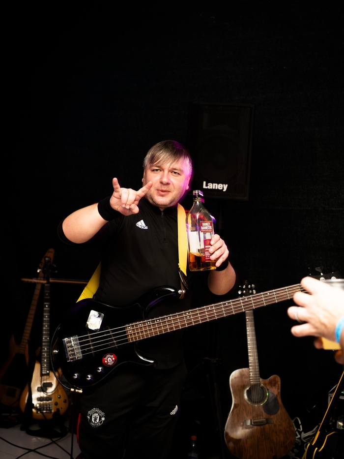 Ответ на пост «Требую провести конкурс мистер пикабу 2024!!!»