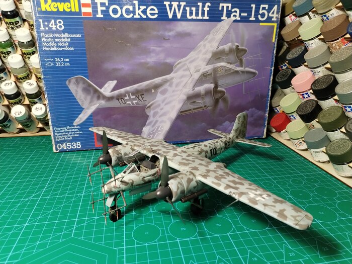 Fw  Ta-154  1/48 Revell   , ,  ,  , , , 