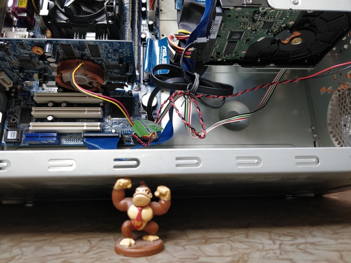  . 2000-. Pentium 4  ,  ,  , 