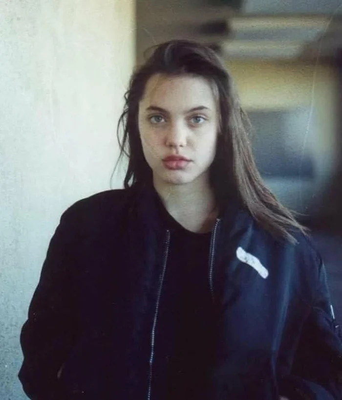 Angelina Jolie as a teenager in the late 80s - early 90s - Celebrities, Old school, Angelina Jolie, 2000s, 90th, 80-е