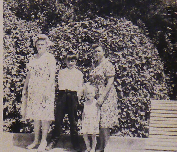 20 век в фотографиях семейного архива