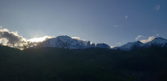 Stayed overnight near Torres del Paine - My, A bike, Travels, Bike trip, Solo travel, South America, Chile, Patagonia, Torres Del Paine, Andes, Bike ride, Cyclist, Cycling, Mountain tourism, Lake, Road, The mountains, The rocks, Longpost