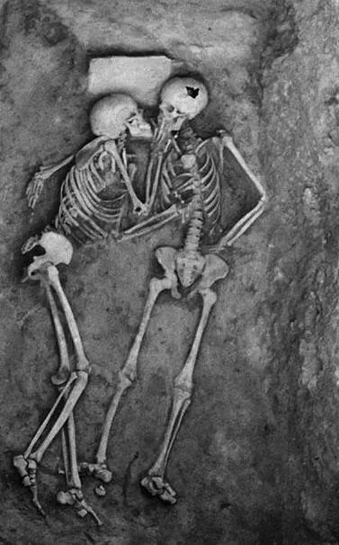 Around 800 BC, the Lovers of Hasanlu died - Old photo, Skeleton, Excavations, Telegram (link)