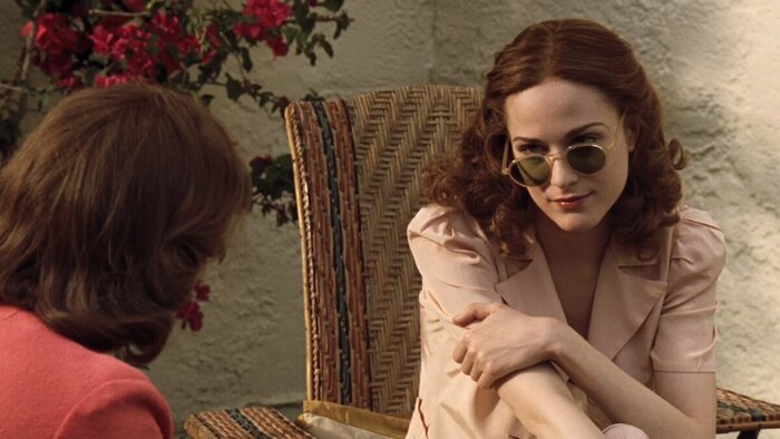 Кадр из сериала. Веда уже будучи взрослой.