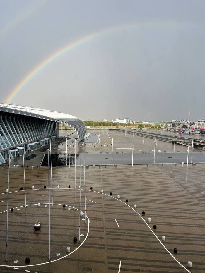       ,    ,         ,         +4     .