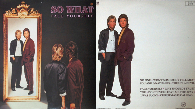 �����-���