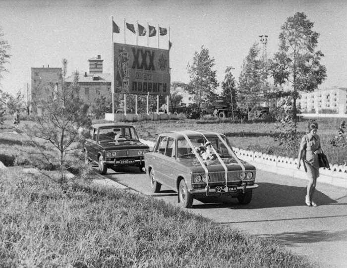 Машина молодоженов. Хабаровск. 1975 год