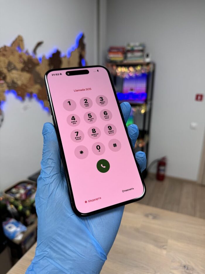 Готовый Iphone 16 Plus после ремонта по замене стекла