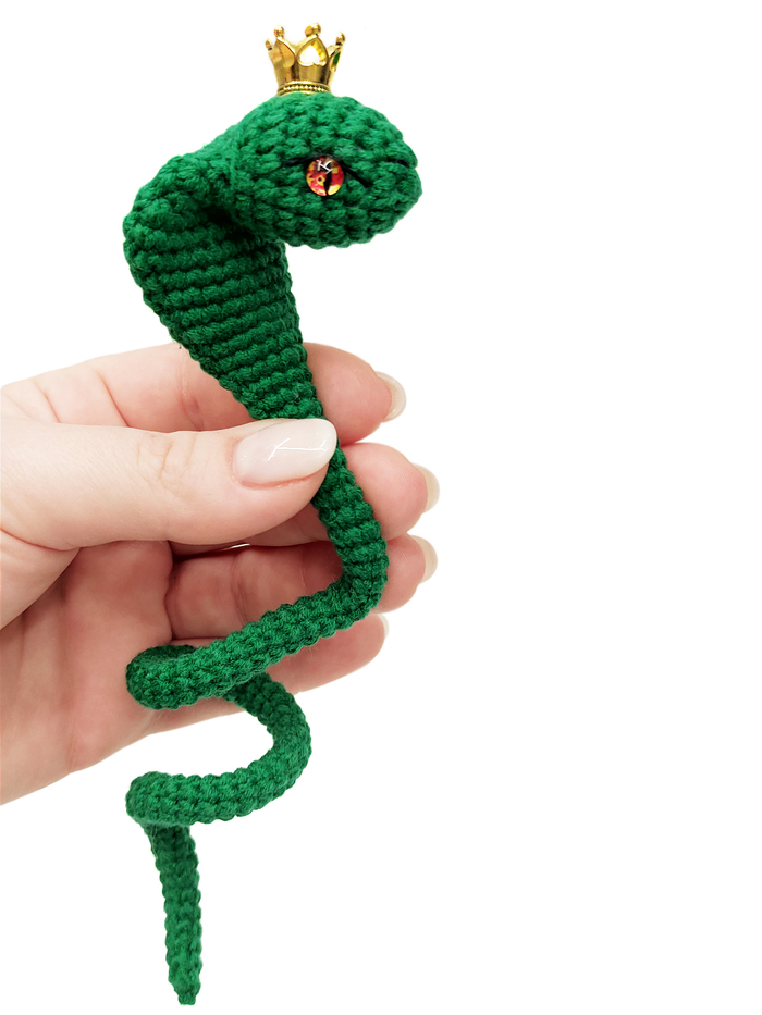       .   ,     .  12 , 8  .    ,      