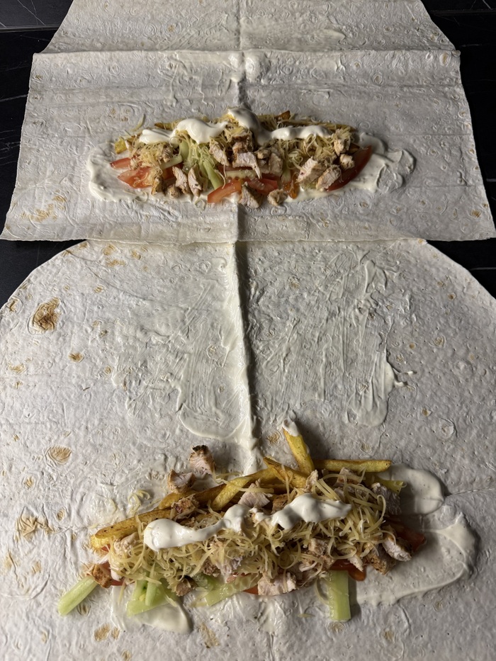 И сверху соус