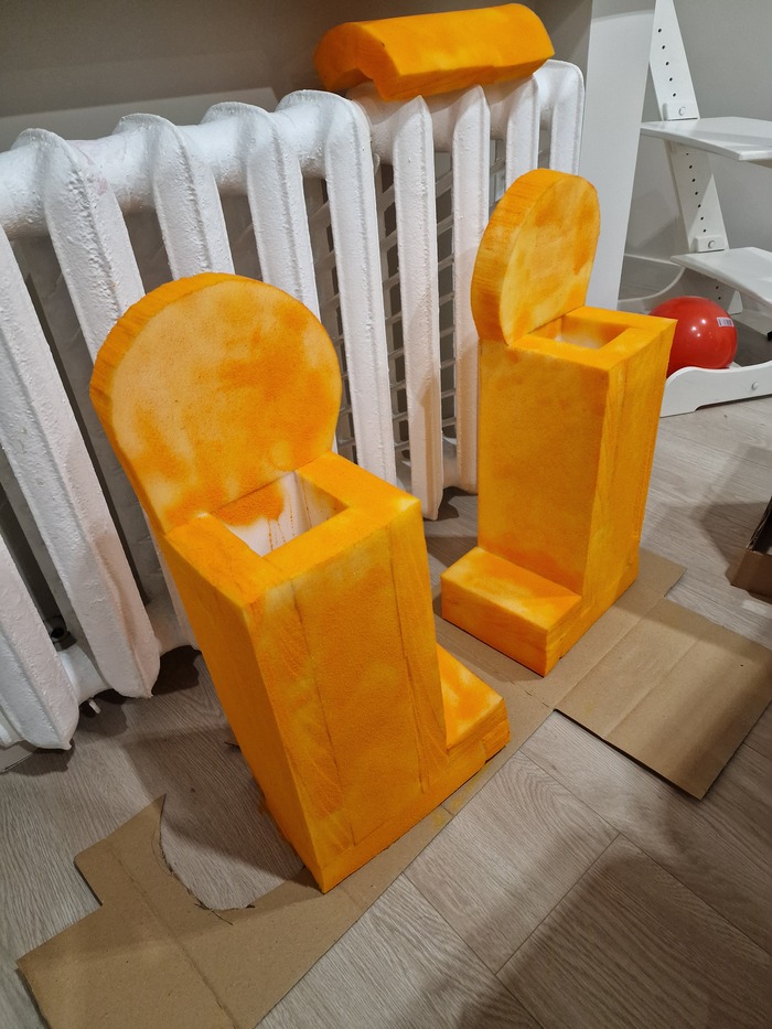 Ноги тоже с первого раза не получилось покрасить