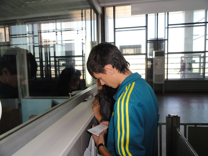 Прохождение таможни...