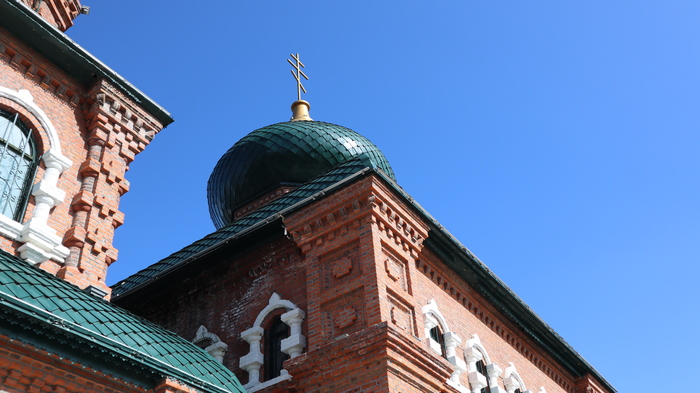 Небольшая церквушка