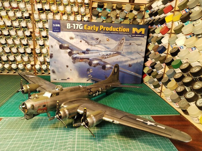 B-17G Early Flying Fortress  1/48  HK Models  , , ,   ,  , , 