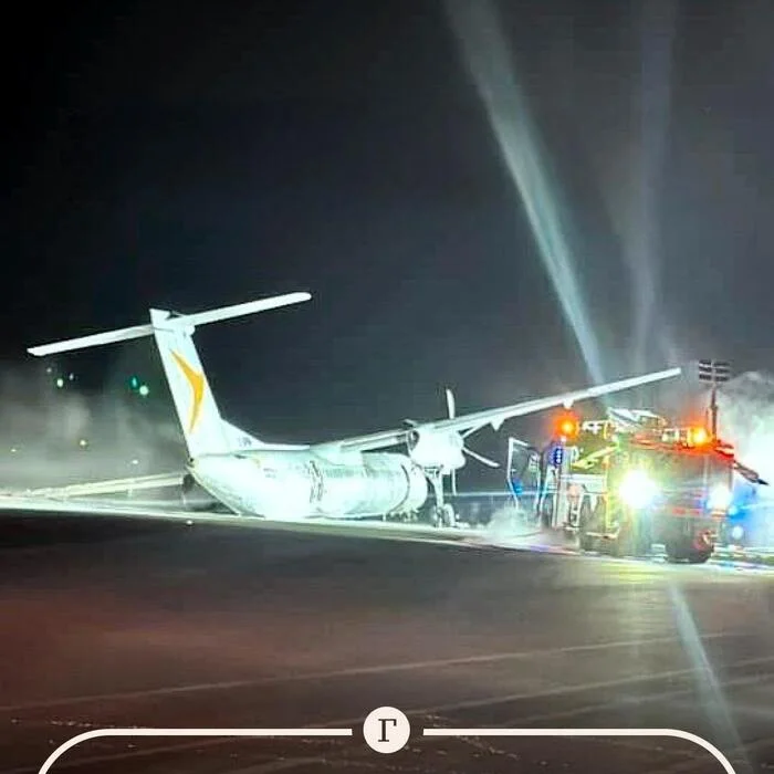 Another plane emergency: plane catches fire during emergency landing in Canada - Catastrophe, The airport, civil Aviation, Canada, Plane crash, Fire, Video, Longpost