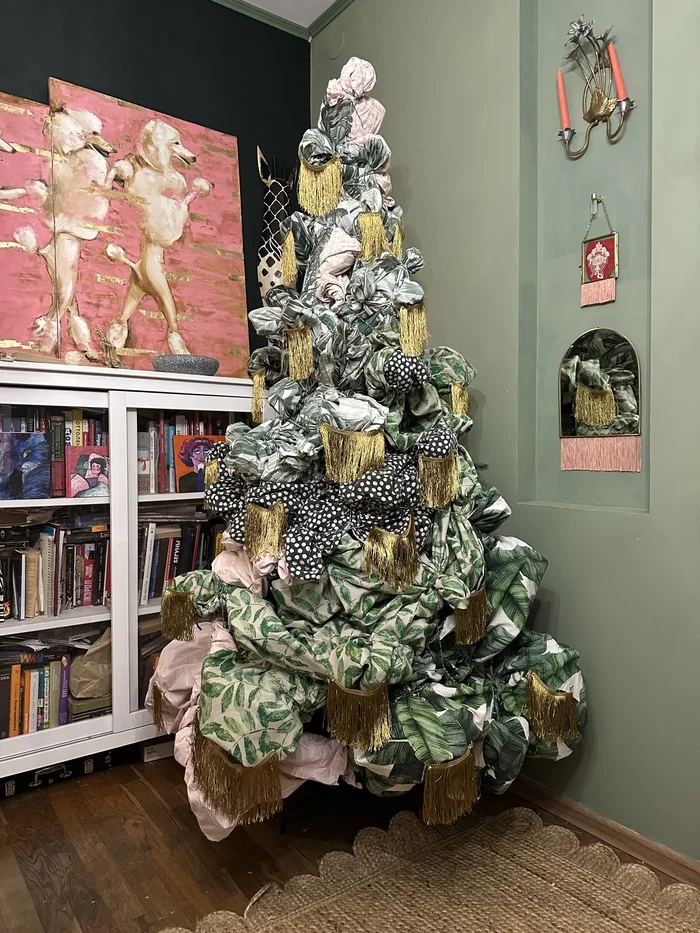 How I Decorated a Christmas Tree Without Christmas Tree Decorations (7 Times) - My, Fantasy, Design, New Year, Decor, Longpost