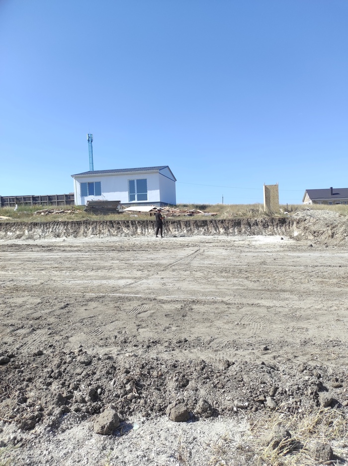 Провели земельные работы