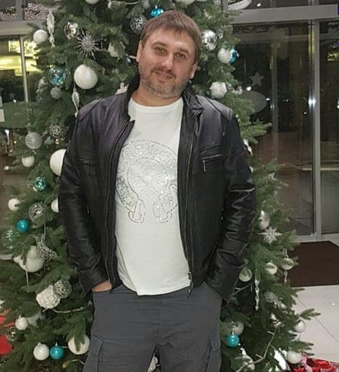 Дмитрий Голованёв