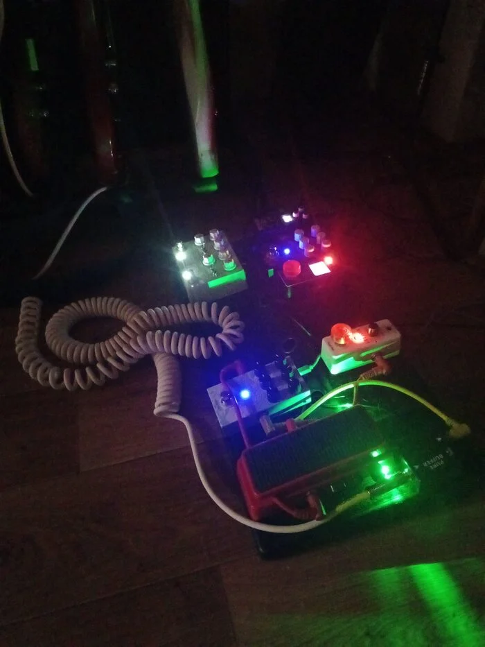 Pedalblord - My, Pedalboard, Guitar, Pedal, New Year, Garland