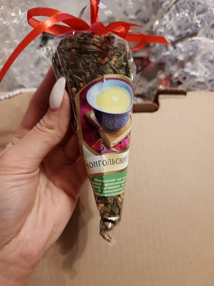 Такой монгольский чай вижу впервые ) Я думала, он должен быть с перцем и солью )