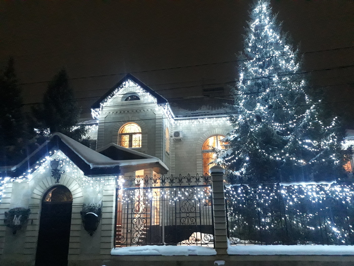 (Ли) Надеюсь, кто-нибудь (мы?))) будет так жить)