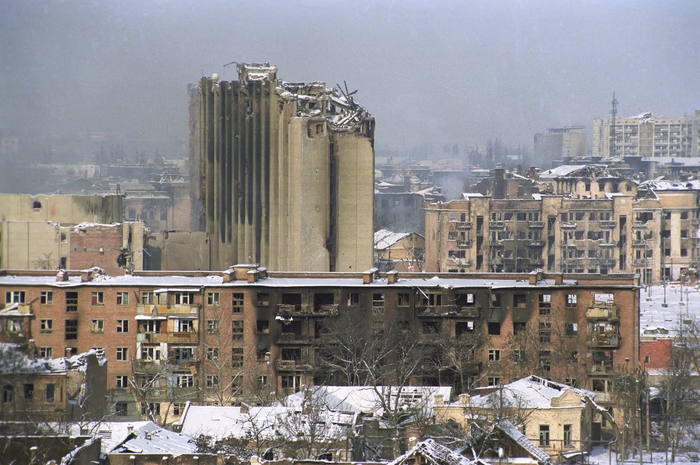 Вид Грозного после штурма