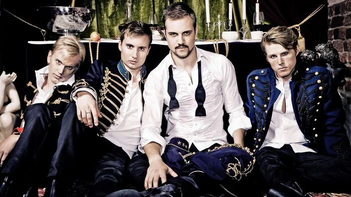 ROYAL REPUBLIC группа GARAGE ROCK/HARD ROCK/ALTERNATIVE ROCK, они умеют зажечь многотысячную толпу, для этого у них широкий арсенал... - Рок, Альтернативный рок, Гаражный рок, Royal Republic, Швеция, Видео, YouTube, Длиннопост