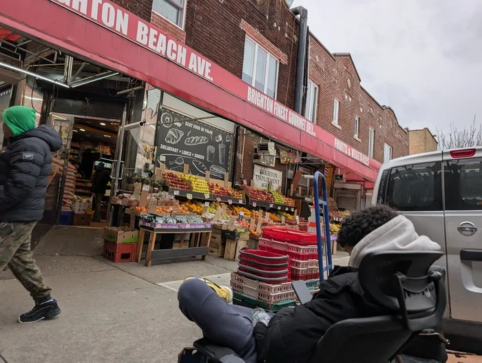 Real New York: How I boldly walked around Coney Island and buckwheat with goulash (not about Brighton Beach). Part 1 - My, Living abroad, Peekaboo, New York, Brighton Beach, Video, Longpost