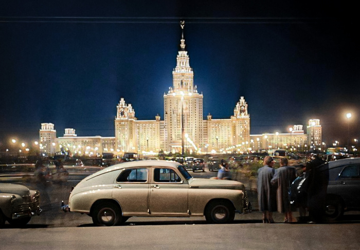Жизнь Советской Москвы в 50-е годы. 20 раскрашенных фотографий Старое фото, Историческое фото, Фотография, История города, Москва, Столица, 50-е, Колоризация, Длиннопост