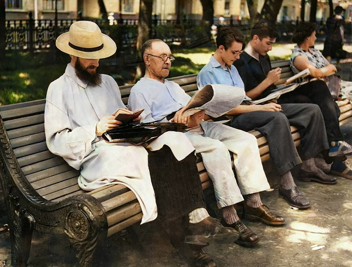 Жизнь Советской Москвы в 50-е годы. 20 раскрашенных фотографий Старое фото, Историческое фото, Фотография, История города, Москва, Столица, 50-е, Колоризация, Длиннопост