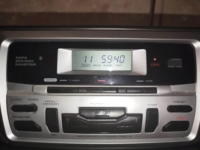 CD-radio player LG CD-962AX in 2024 - My, Record player, Discs, Electronics, Lg, Audio, Cassette, Longpost