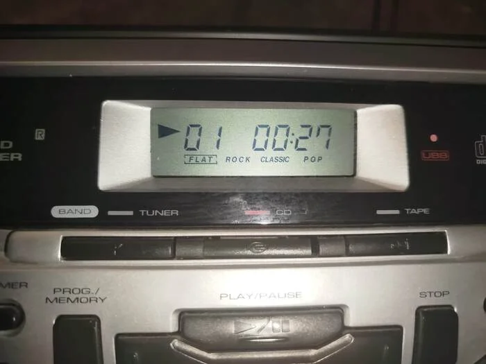 CD-radio player LG CD-962AX in 2024 - My, Record player, Discs, Electronics, Lg, Audio, Cassette, Longpost