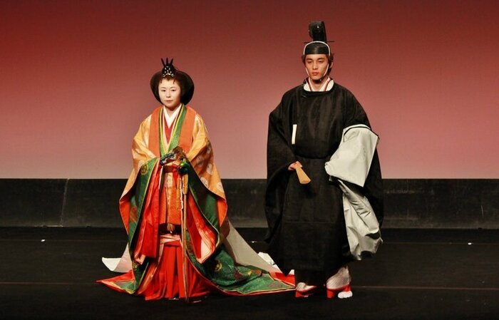 Реконструкция японской одежды эпохи Хэйан.