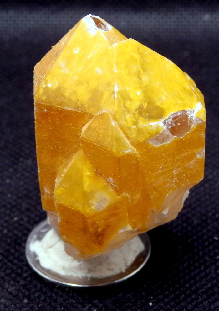 Кристаллы кварца в "рубашке" гидроокислов железа. Забайкалье, из собрания автора