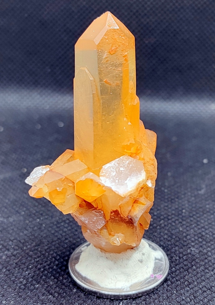 Папайя-кварц. Бразилия, штат Минас-Жерайс. Из собрания автора