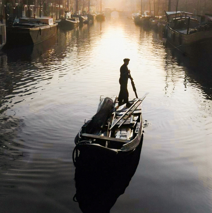 Осколки истории : Интересные и редкие ретро-фотографии Европы. 20 раскрашенных фотографий ХХ века. Часть XIV Старое фото, Историческое фото, Фотография, Нидерланды (Голландия), Венгрия, Франция, Португалия, Германия, Италия, Швейцария, Швеция, Испания, 20 век, Европа, Колоризация, Длиннопост