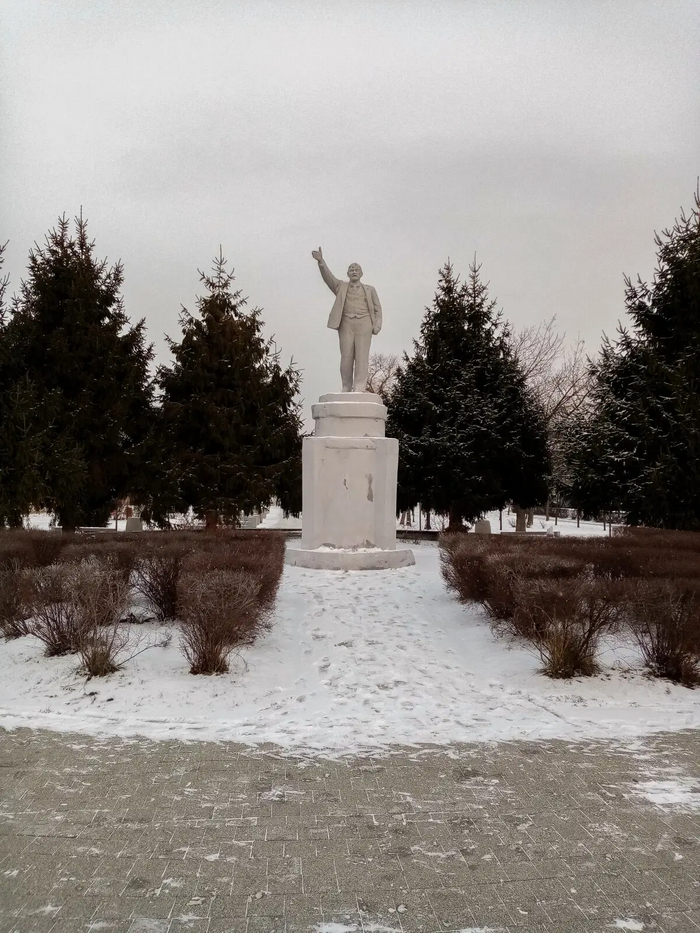 Старый добрый друг Володя. 