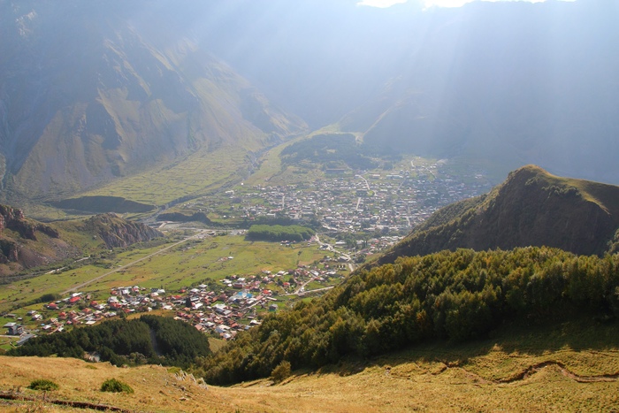 Казбеги.Вид с монастыря