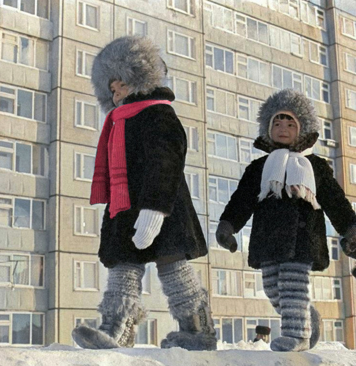 Ностальгические фотографии Советских зимних забав и просто интересных снимков. 20 раскрашенных фотографий Старое фото, Фотография, СССР, Детство в СССР, Зима, Зимние забавы, Колоризация, Длиннопост