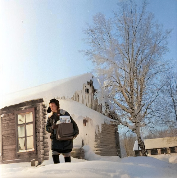 Ностальгические фотографии Советских зимних забав и просто интересных снимков. 20 раскрашенных фотографий Старое фото, Фотография, СССР, Детство в СССР, Зима, Зимние забавы, Колоризация, Длиннопост