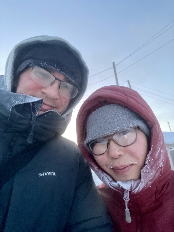 Ну а это мы, из пешеходов, тем более гуляющих, единственные на тот момент.