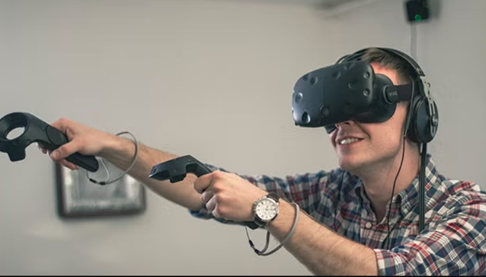 Преимущества и недостатки применения очков виртуальной реальности