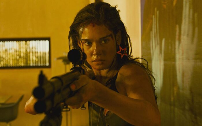 "Выжившая" — дебютный фильм режиссёра "Субстанции" Мнение, Обзор фильмов, Субстанция, Триллер, Месть, Мат, Длиннопост