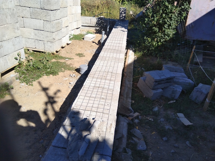 �� ���� ���� �����, ������� ���������� � �������, �.�. ���-�� ������� � ������� �������. ��������� �� ������ ������ ����� ������������ �����. ����� ������ �����, ��� ����� ����� 2 ����� � ���� � ���� ������ � ��������, ��� ����������� ������� �����