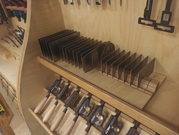 �������� �����